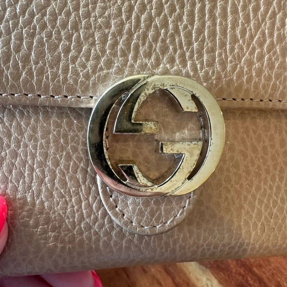 Gucci Beige Trifold Wallet with Gold Accent with gold Chain, Box and Dust Bag